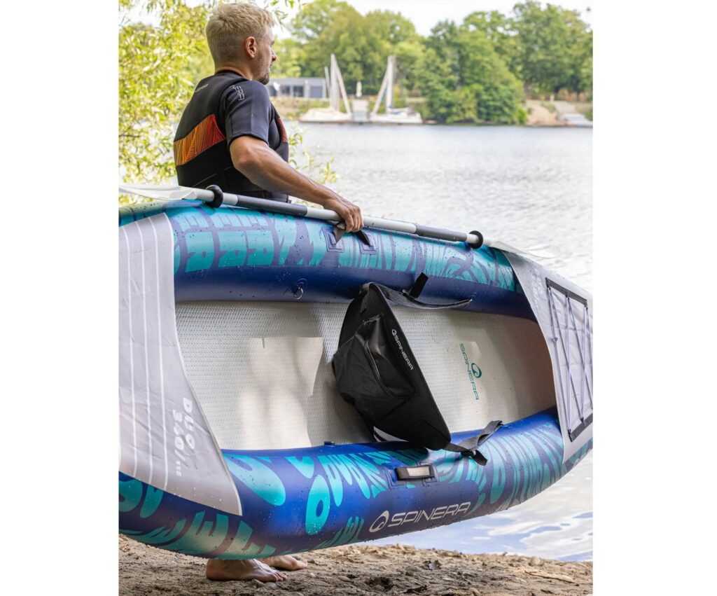 Spinera Duo kayak carrying